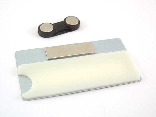 бейдж на магните